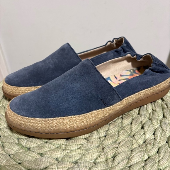 Born Castries Dusty Blue Suede Slip On Espadrille Flats NWOB - Picture 1 of 8